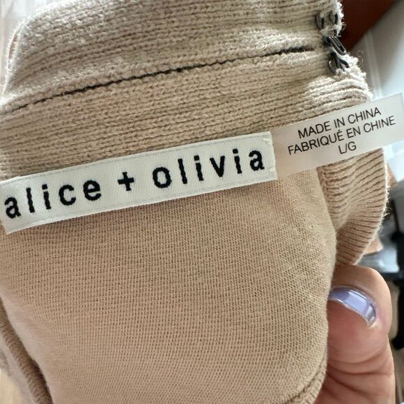 Alice + Olivia Lulu Halter Fitted Wool-Blend Midi Dress - Picture 5 of 6